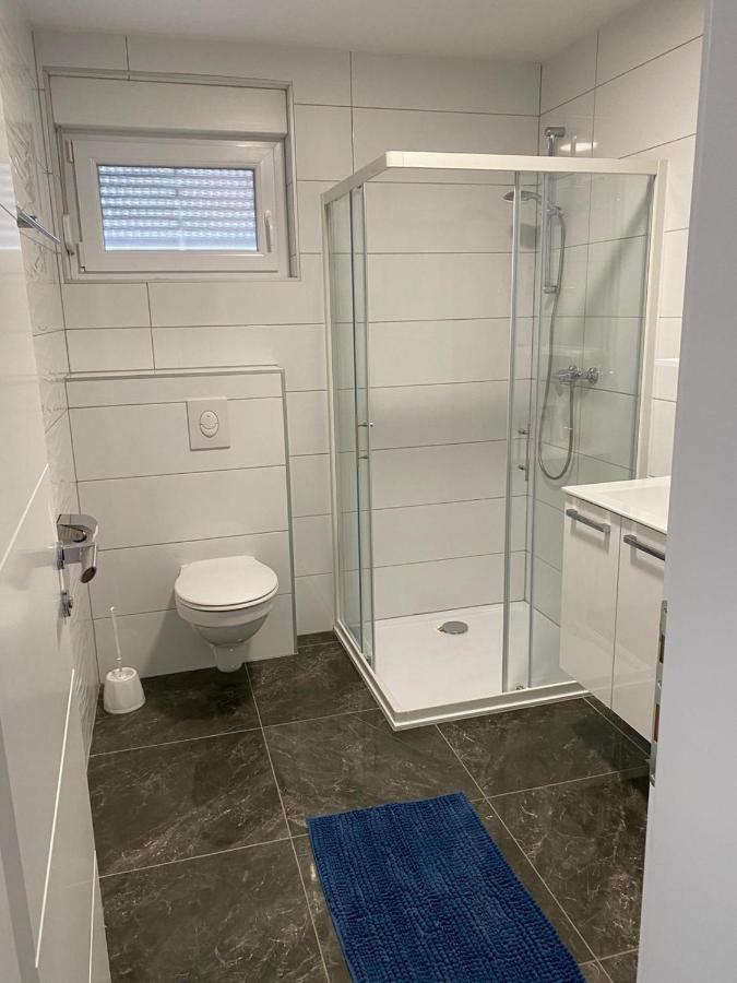Apartmani Grgic On The Adress Branka Fucica 96 Malinska Bagian luar foto